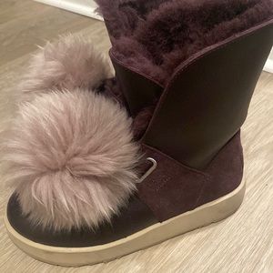 Size 6 Womens uggs